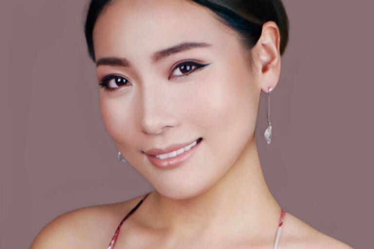 Ru Huang