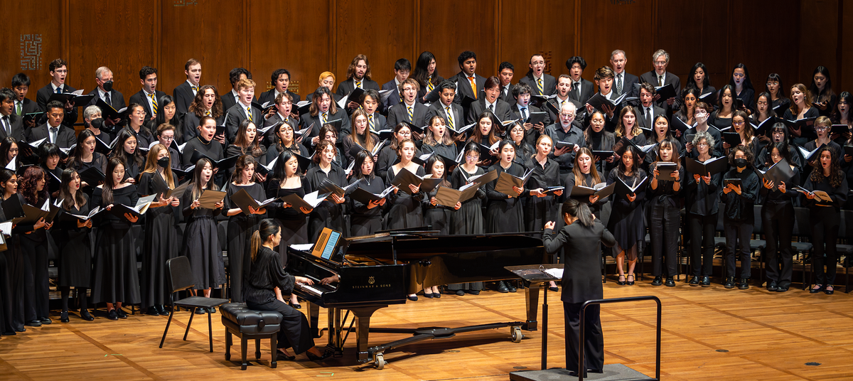 The Chamber Chorus of the University of California