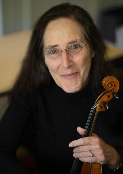 Carla Shapreau